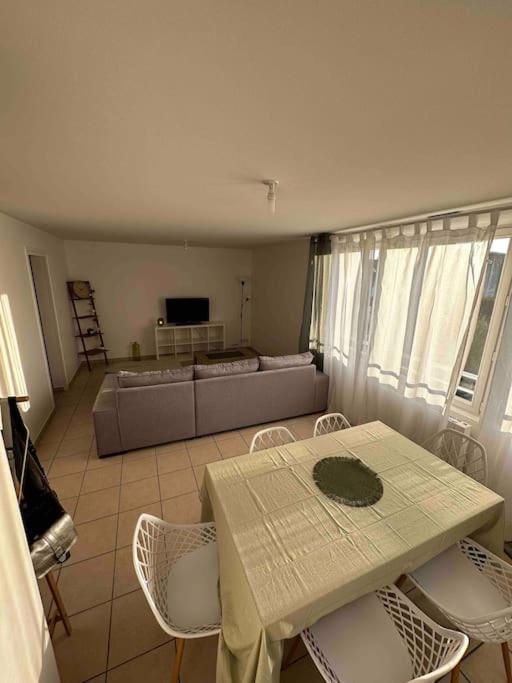 Apartment Charmant Convivial *